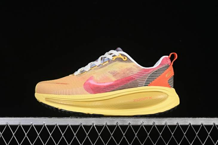 Picture of Nike Vomero 18 _SKUfw21617946078494049fw